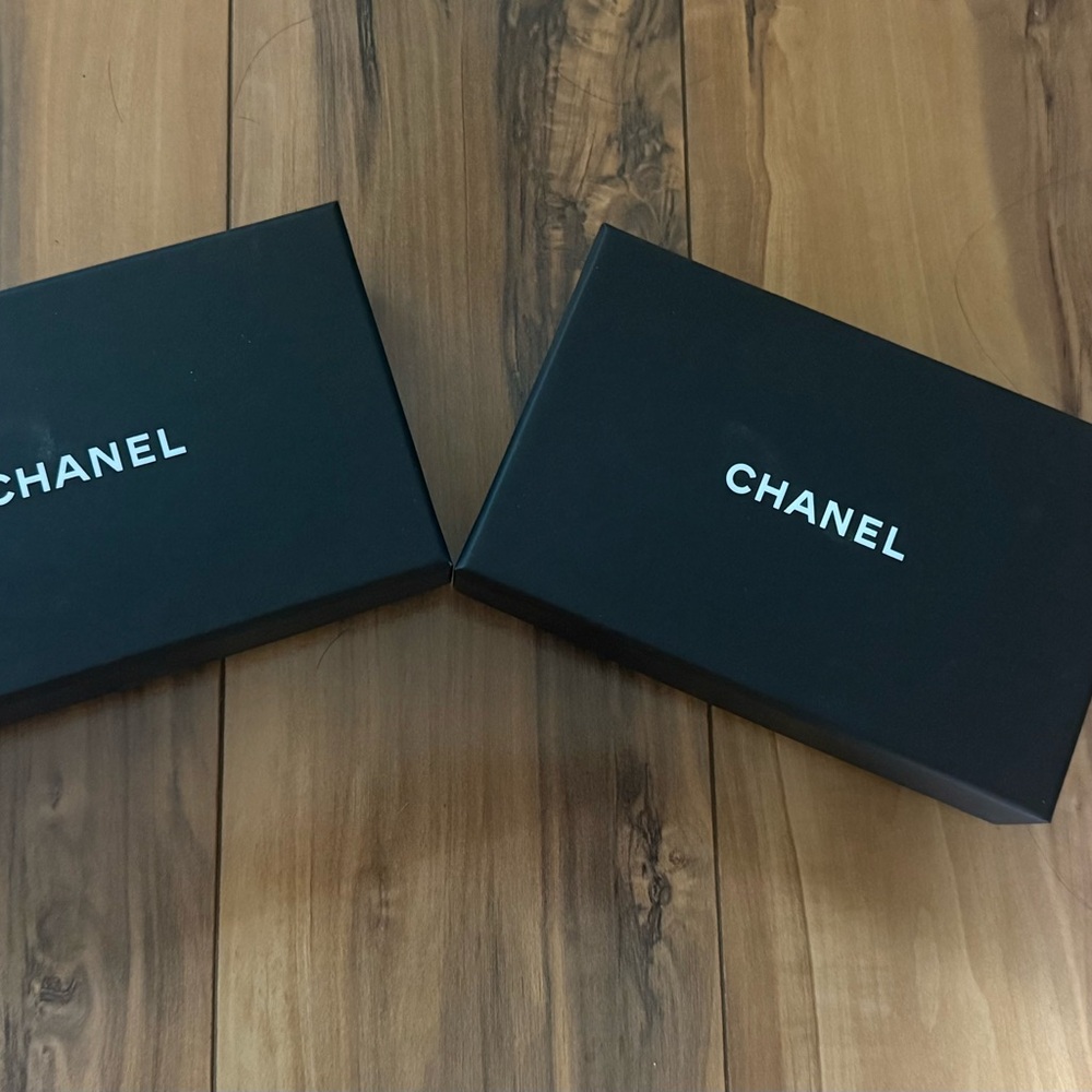 CHANEL Black and White Logo Small Gift Boxes